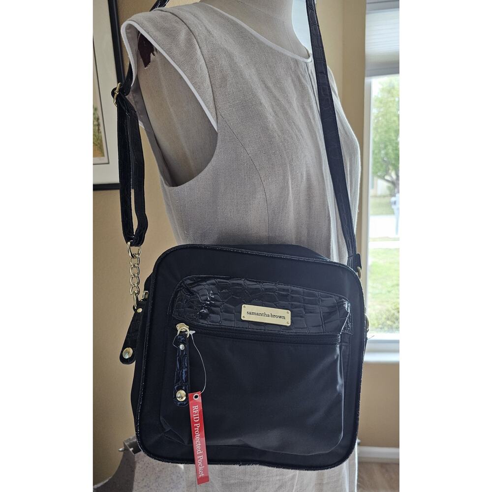 Samantha Brown Lightweight Organizer Crossbody Bag Purse Croc Trim ~ Black